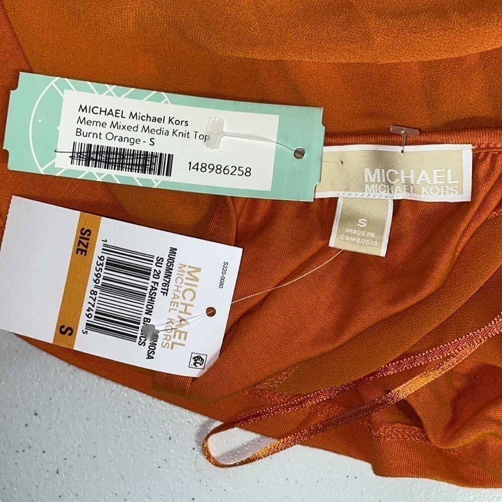 Michael Kors Meme mixed Media Knit top. Super cute and stylish. Casual &… - Picture 8 of 12